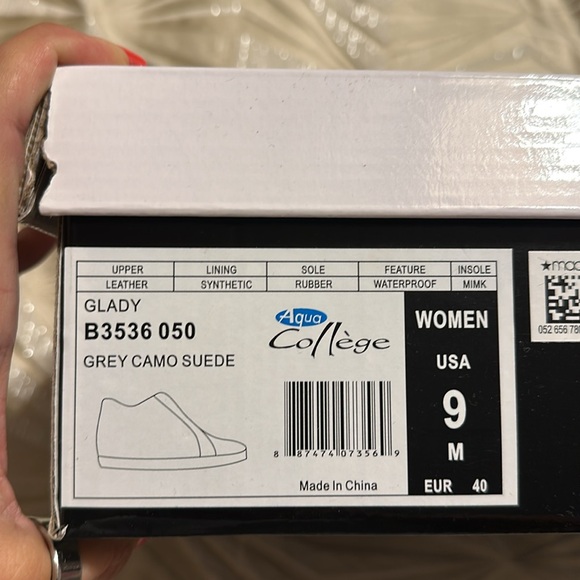 Aqua College Waterproof sneaker bootie - Picture 6 of 6